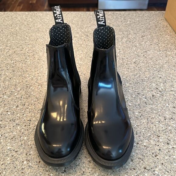 DR. MARTENS Flora Polished Smooth Chelsea Boot *NEW* - Picture 5 of 13